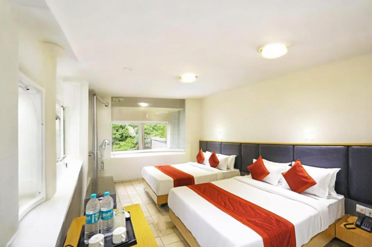 Hotel Almora Sky Near By Delhi International Airport With - Free Airport Pickup And Drop Nova Deli Exterior foto